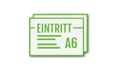 Vier grüne, weiße und graue Eintrittskarten sind auf einer weißen Fläche angeordnet, jede mit der Aufschrift „EINTRITT“, was auf Deutsch „Eintritt“ oder „Zutritt“ bedeutet und den Eintritt zu einem Dorffest anzeigt.
