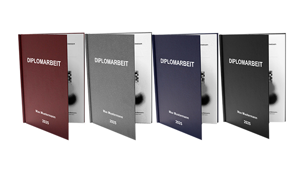 Vier gebundene Diplombücher mit der Aufschrift „DIPLOMARBEIT“ sind nebeneinander ausgestellt, jedes mit einer anderen Einbandfarbe (rot, grau, blau und schwarz). Auf jedem Einband stehen der Name „Max Mustermann“ und die Jahreszahl „2025“.